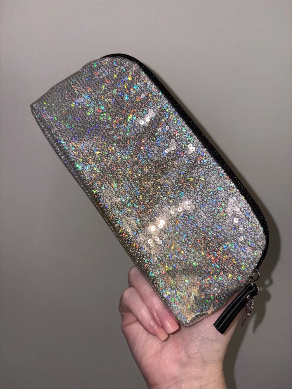 *FLAWED* Victoria Secret ANGELS Runway Collection makeup bag
